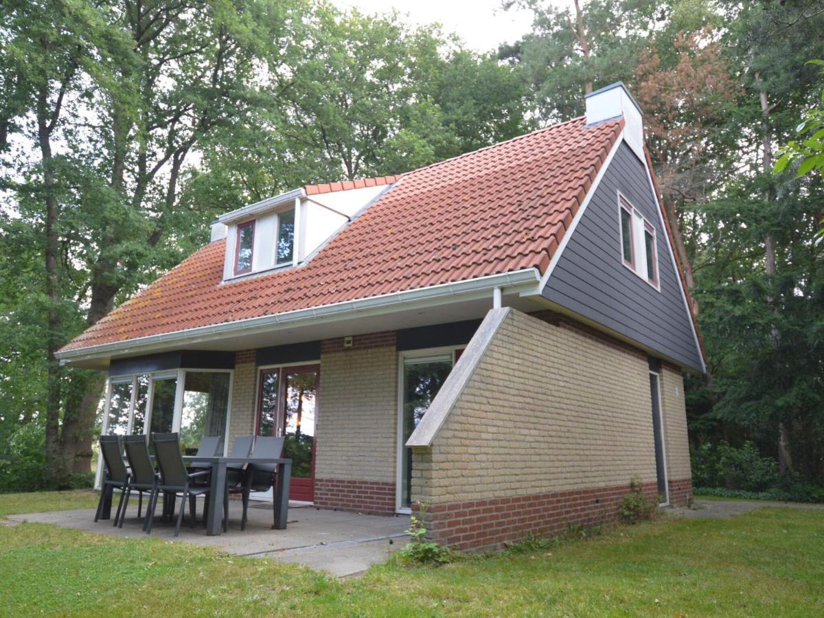 Cosy Holiday Home With Terrace Near Natural Park In Lemele Exteriér fotografie